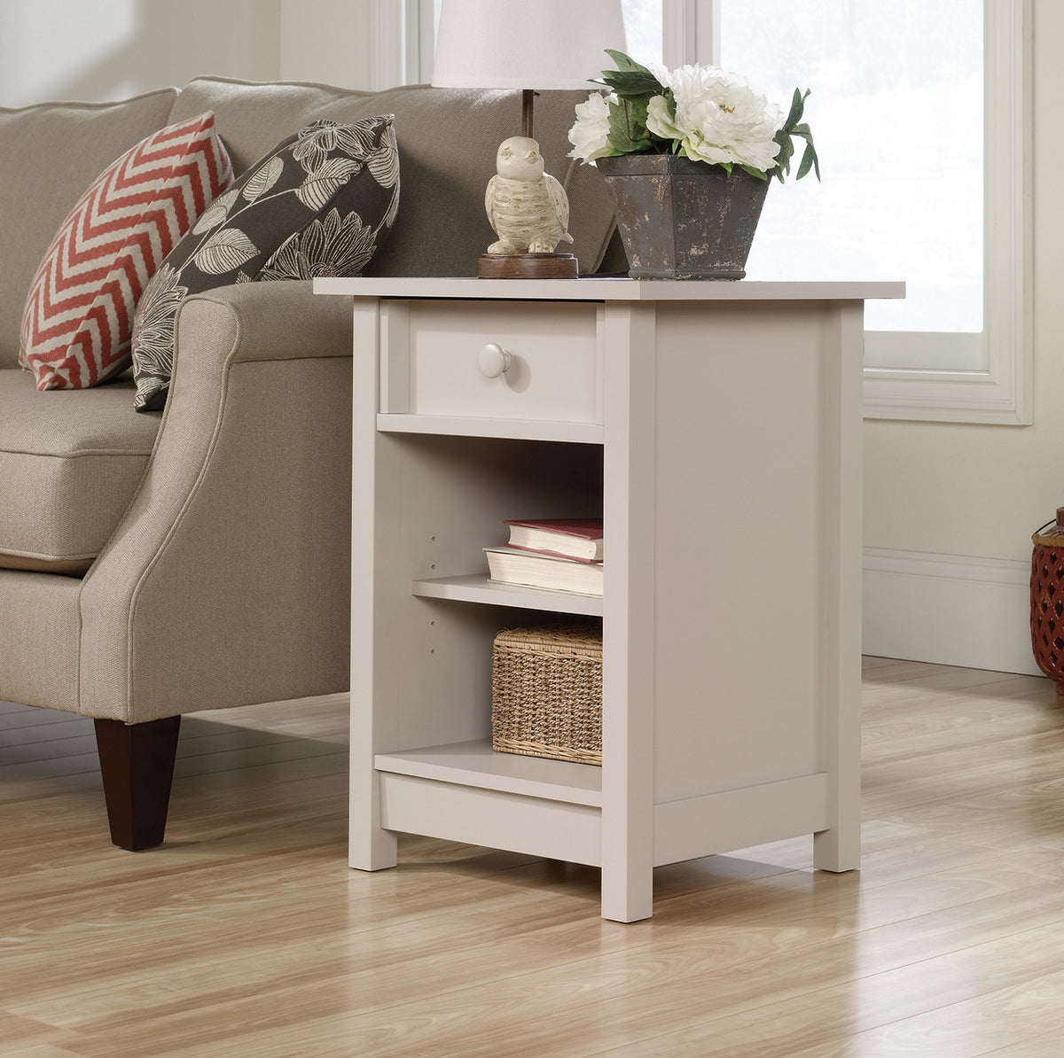 Cottage Lane Cobblestone Side Table
