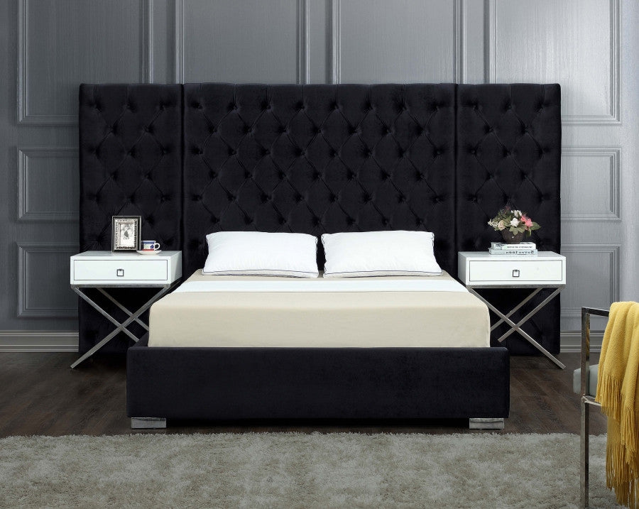 FANTASIA Black Velvet Bed