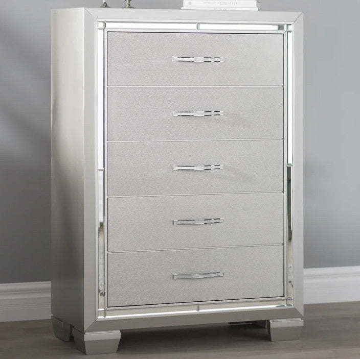 GIORGIA Champagne 37" Wide Chest