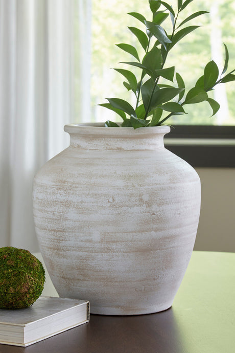 HILOUX Distressed White 10" x 12" Height Vase