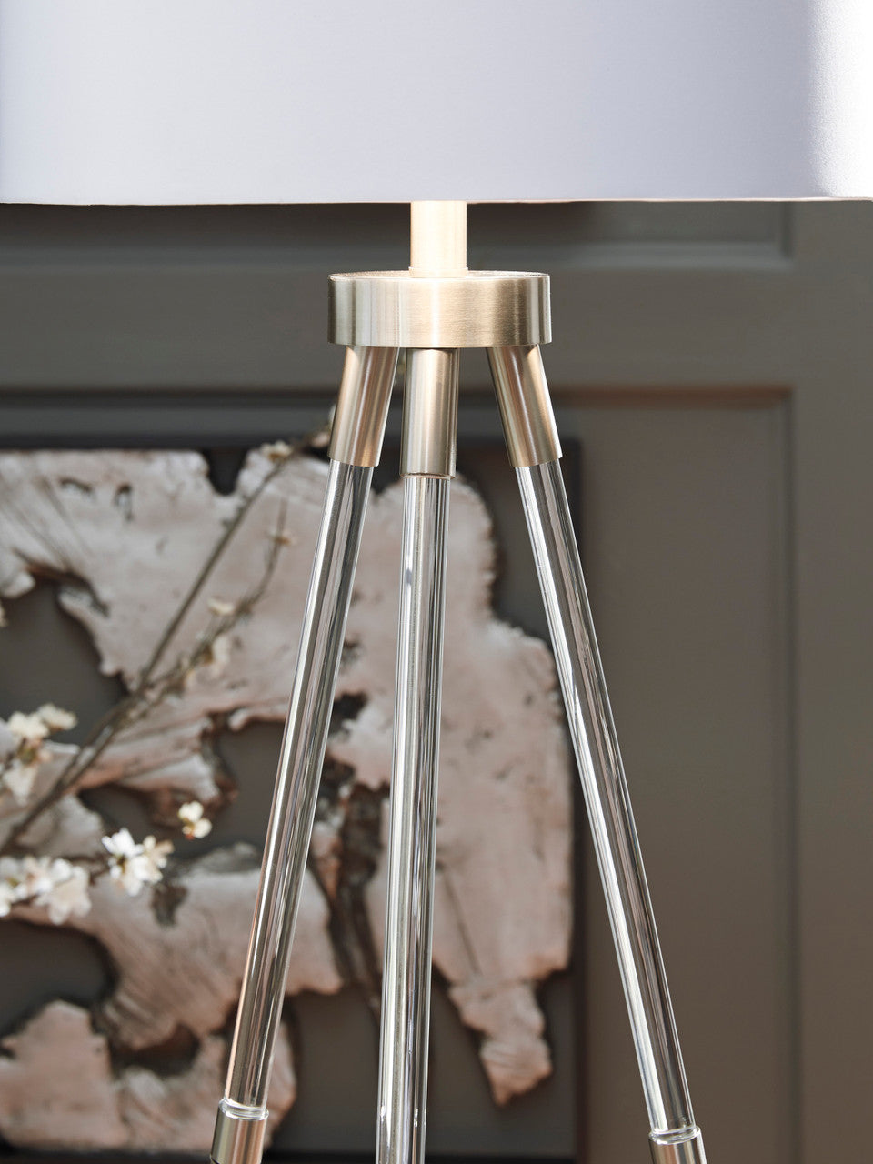 HELSING 59" High Floor Lamp