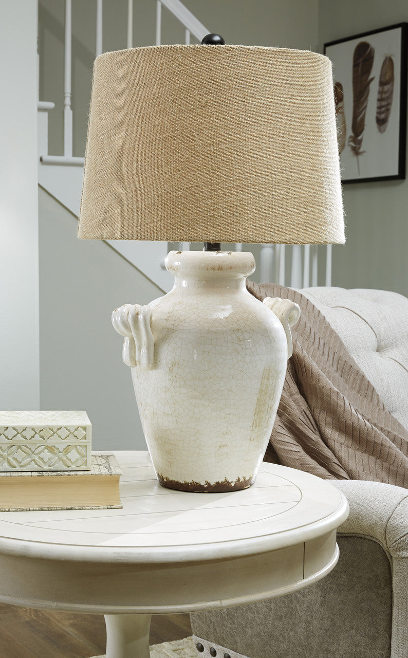 HOLLANDALE 27"H Table Lamp