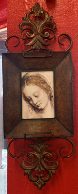 Wall Art with Expandable Frame