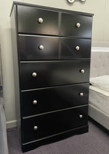 DOMINIC Black 31" Wide 5 Drawer Chest