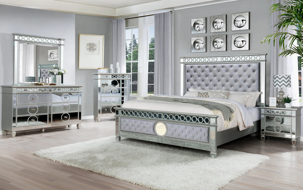 INSIGNA Silver Velvet & Mirror Bedroom Set