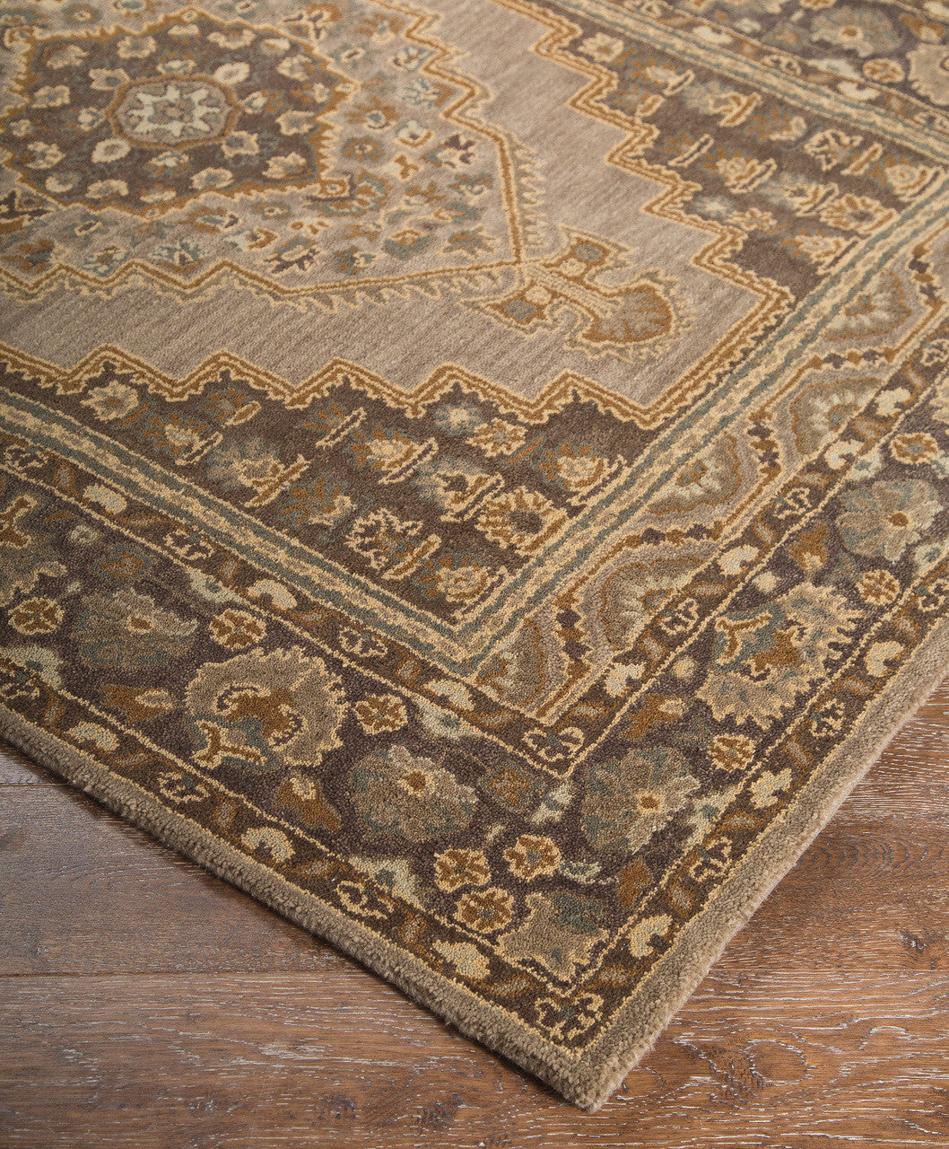 Kash 5' x 8' Area Rug