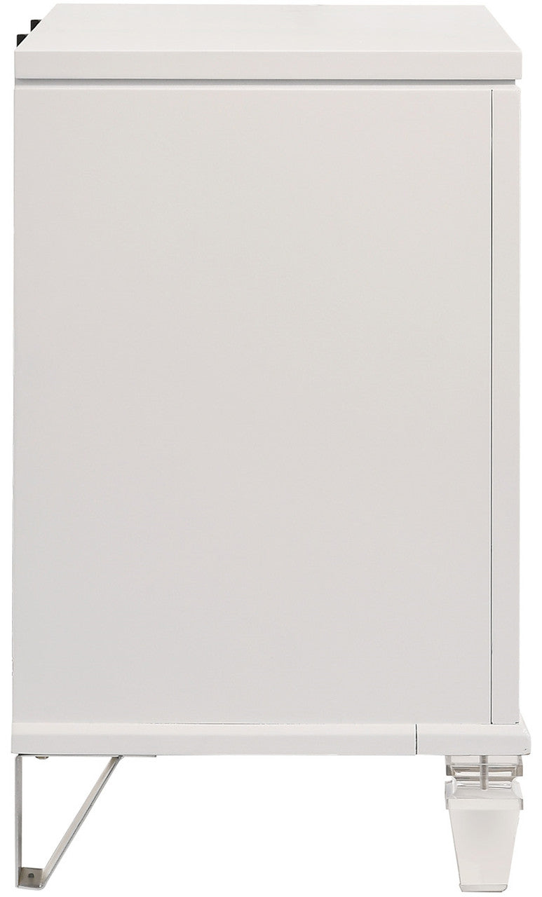 LEACREST White 31" Wide x 30" Height Nightstand with USB's