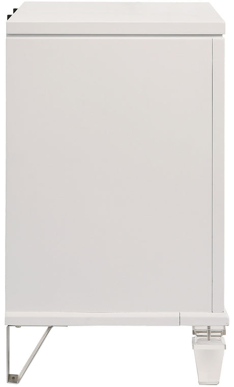 LEACREST White 31" Wide x 30" Height Nightstand with USB's