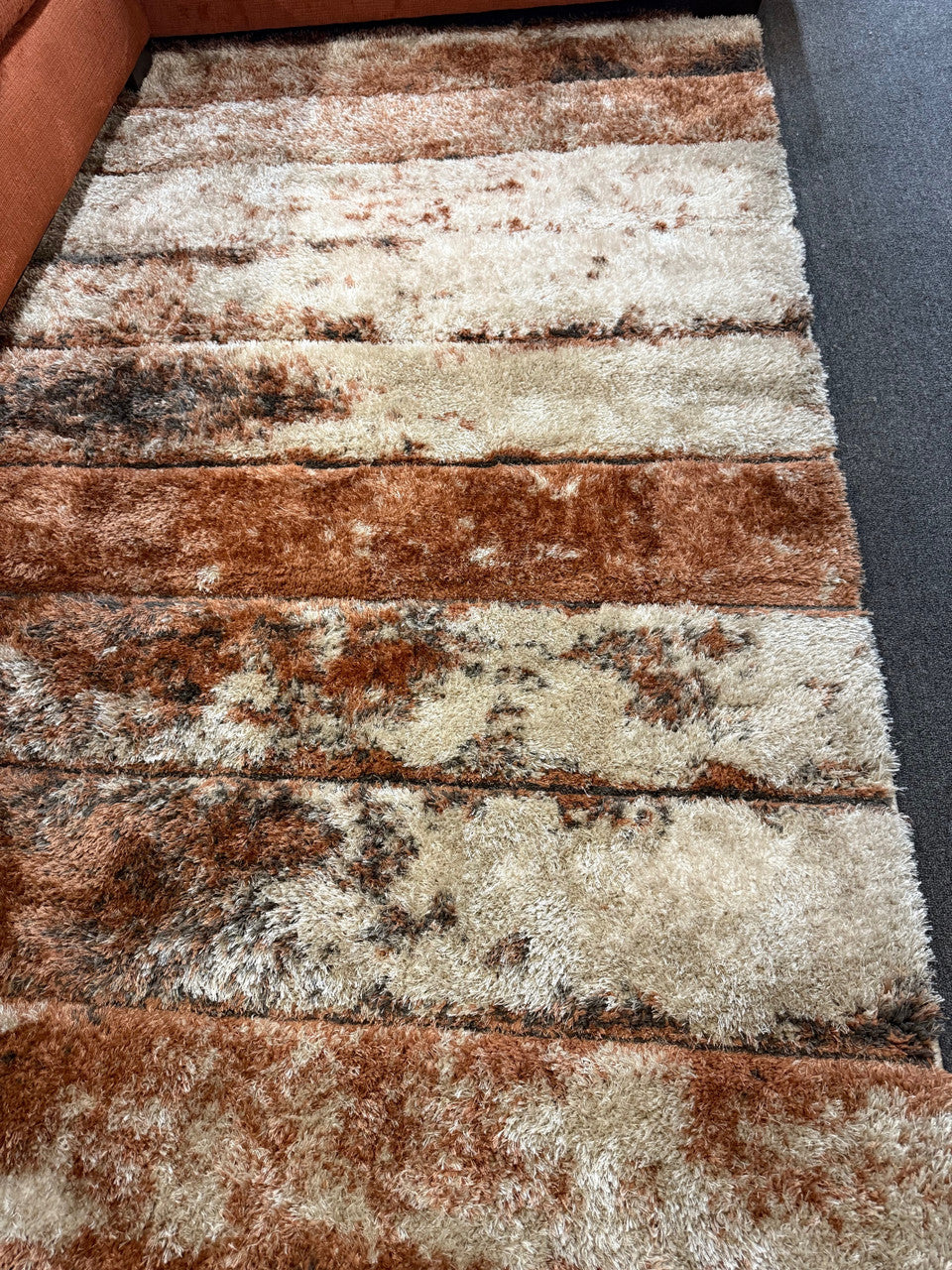 LEGION Rust Orange 5' x 8' Luxury Area Rug