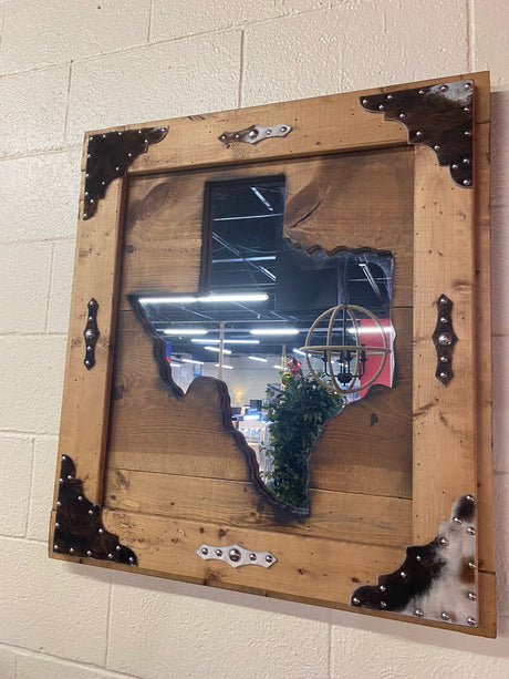LLANOS 30" Wide Texas Wall Mirror