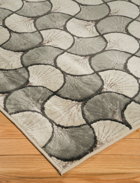 Louis 7' x 9' Rug