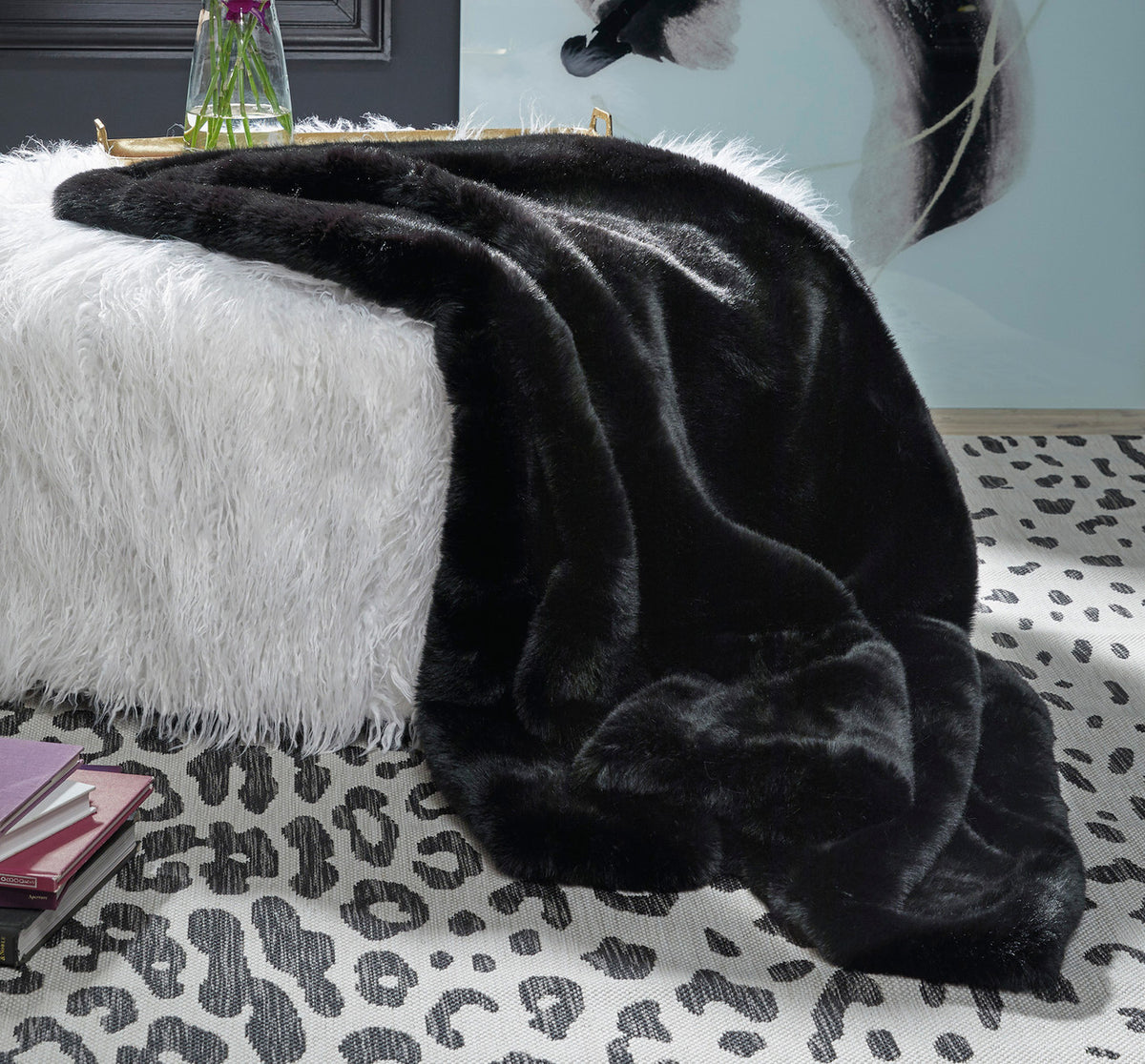 MACEDON Black 50" X 60" Throw