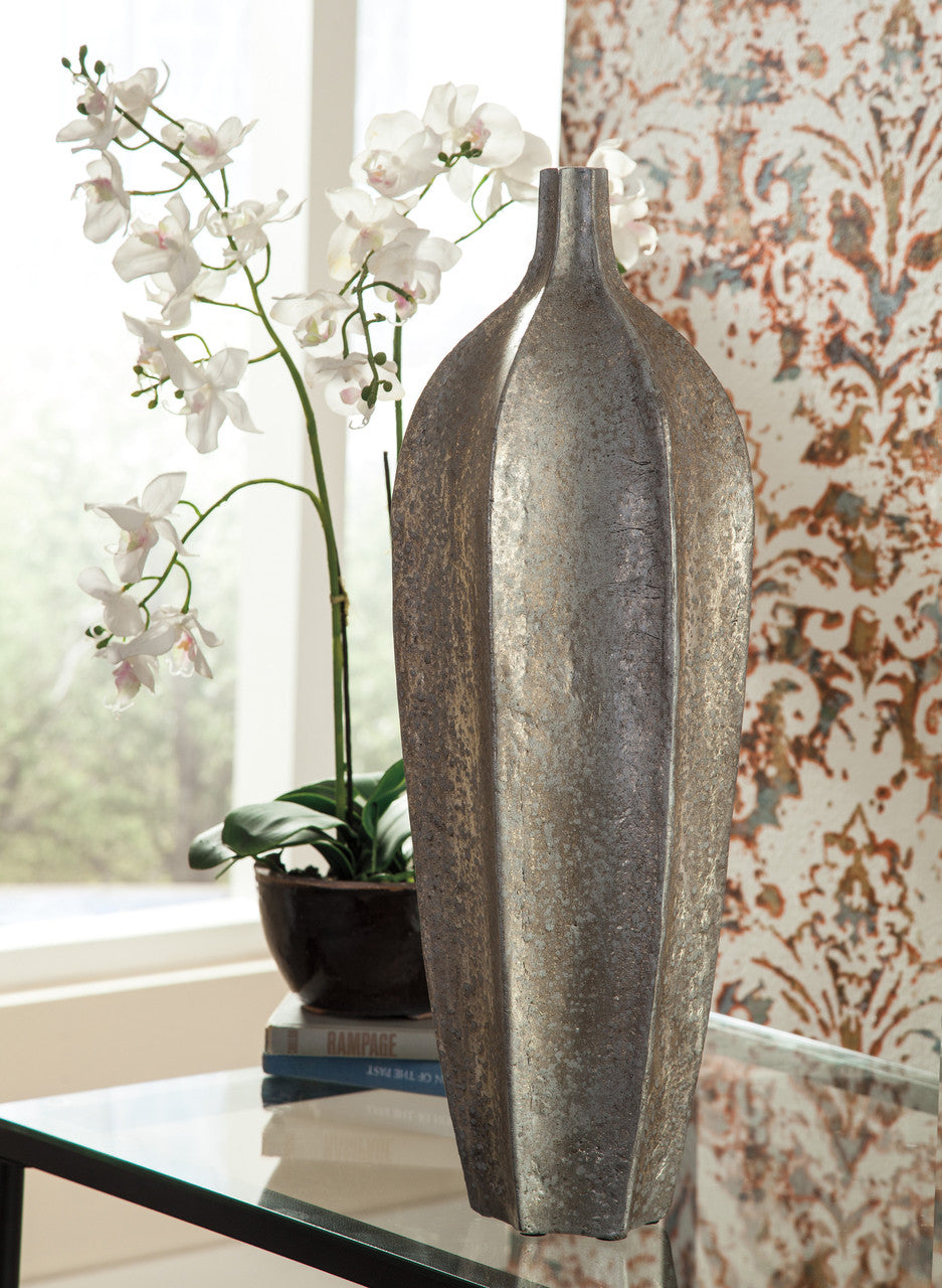MALDIN Tall Vase