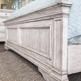 NEWHAVEN Vintage White Bed