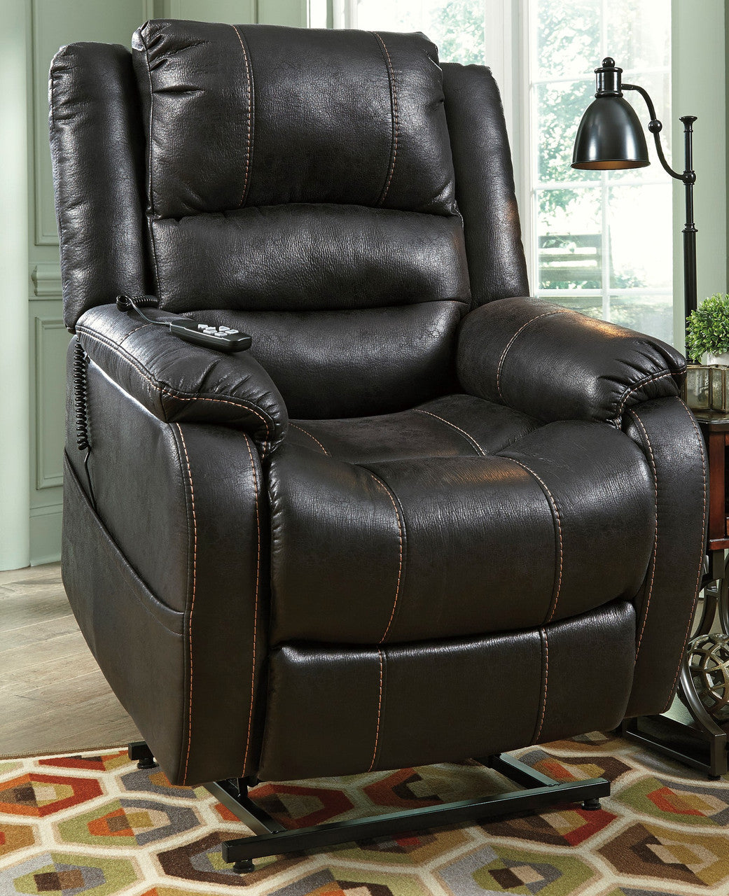 REYMILL Black Power Lift Recliner