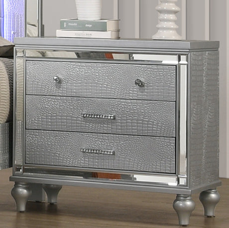 STRADA Silver Alligator Texture 31" Wide Nightstand