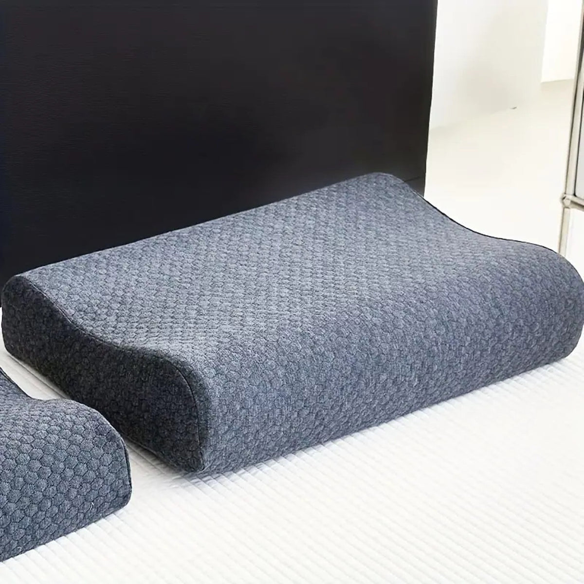 VENZOR 20" Wide Contour Bed Pillow