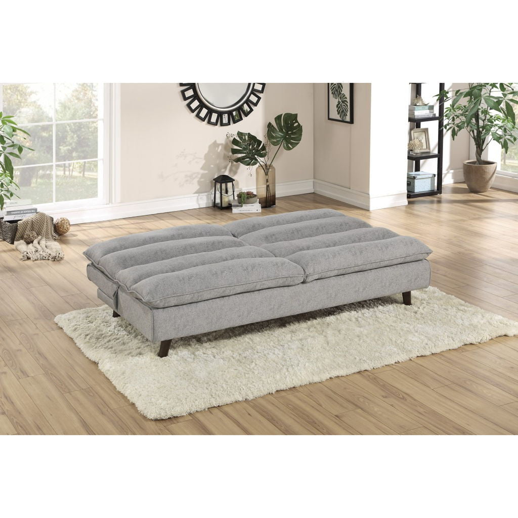 Mackay - Elegant Lounger