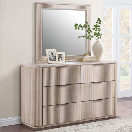 Henry - Dresser