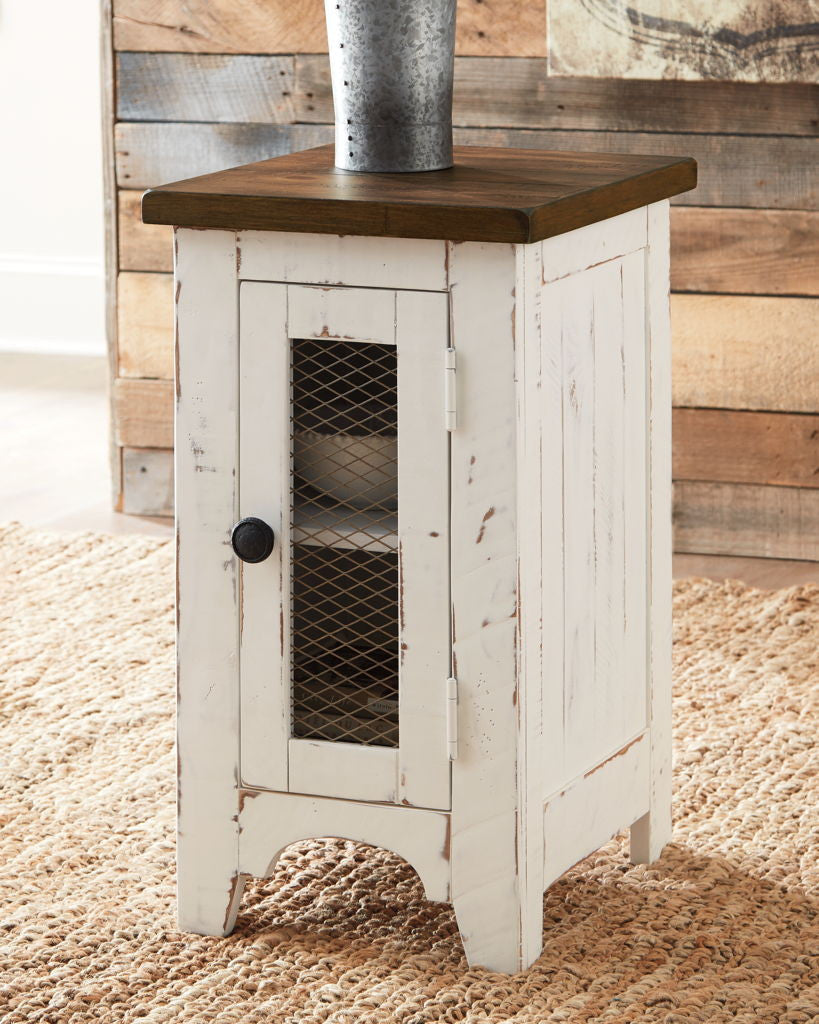 Wystfield - Chair Side End Table - White / Brown