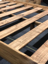 COLIMA Pine Platform Post Bed