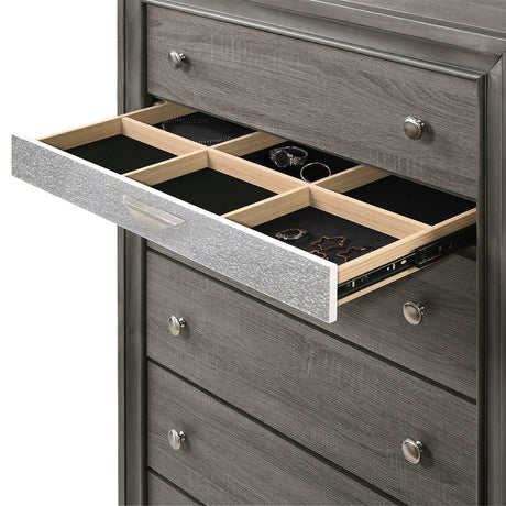 Naima - Chest