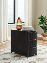 Camdill - Chair Side End Table