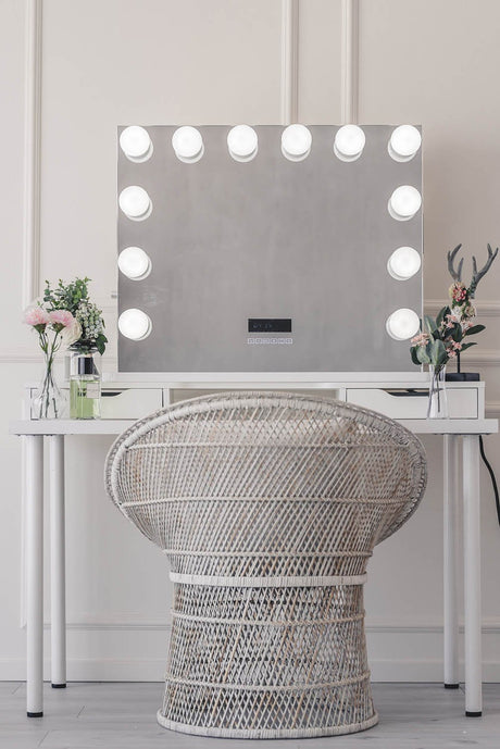 Kelly With Bluetooth Speakers + Display Vanity Mirror